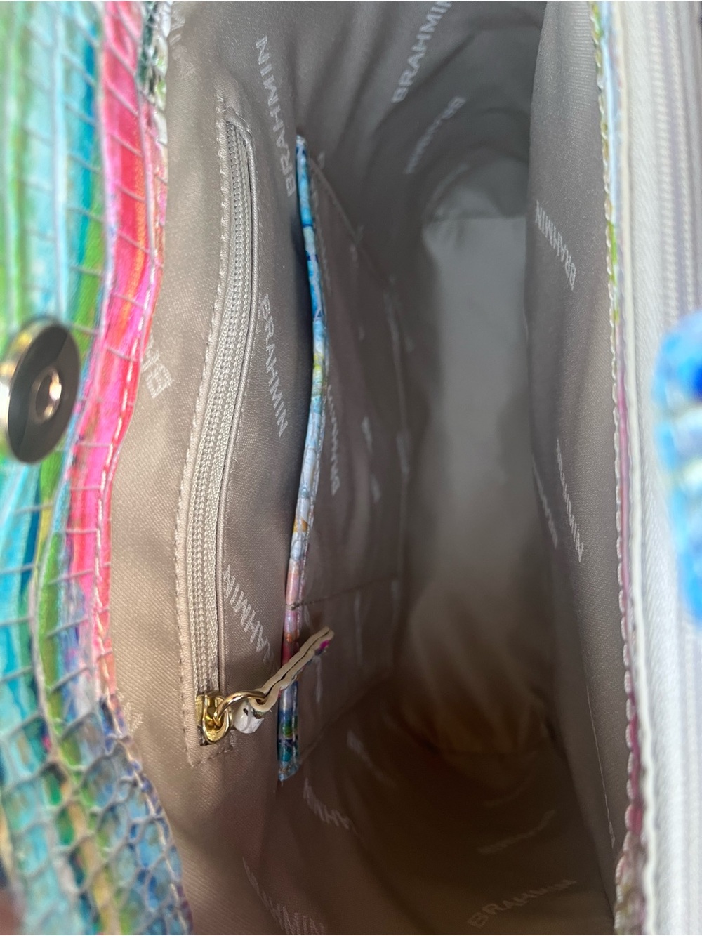 NWT Brahmin Celina in STAYCATION Bucket Bag - Picture 10 of 14